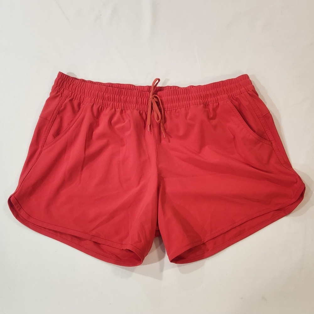 Columbia Women's Bogata Bay Stretch Hiking Shorts